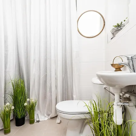 Appartement Pokoj Se Sprchovym Koutem A Toaletou *