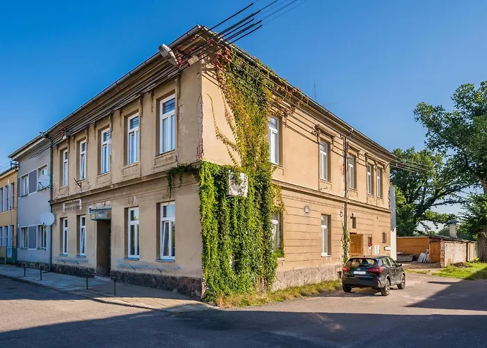 Pokoj Se Sprchovym Koutem A Toaletou *